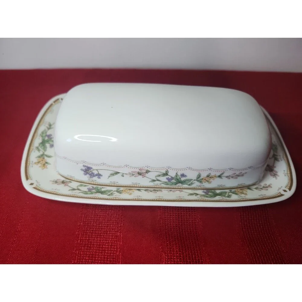 Vintage Bellegarden by Citation Porcelain Covered Butter Dish Floral Gold Trim